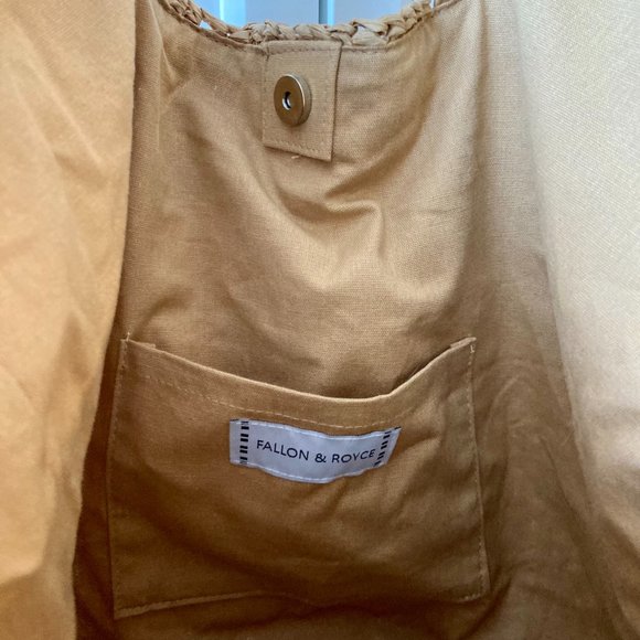 NWT Fallon & Royce Mel Woven Straw Tote in 'Natural' - Picture 15 of 15